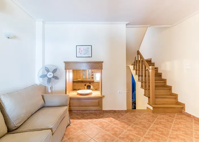 Golden Апартаменты *